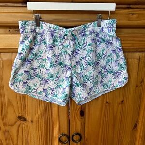 Columbia Shorts Athletic Activewear Green Purple Floral Women's Shorts Medium